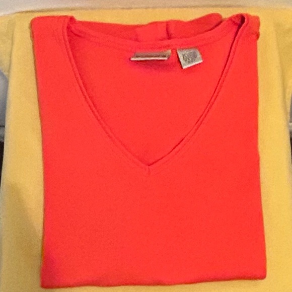 Chico’s Orange short sleeve Tee/top. Sz 2 aka Large - Picture 8 of 9